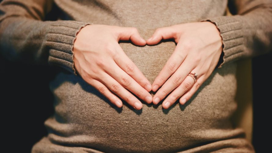 双子妊娠が判明したら取るべき5つの行動